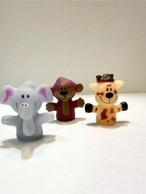 Kids Animal Finger Puppet Trio - Gray Elephant, Brown Monkey & Tan Giraffe